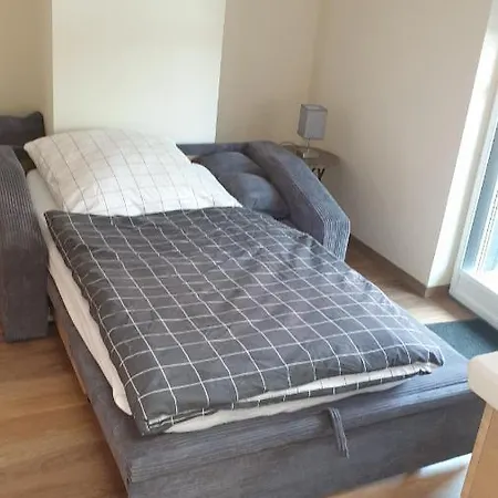Helle Und Zentrale Ferienwohnung Mit Treppenlift Apartment