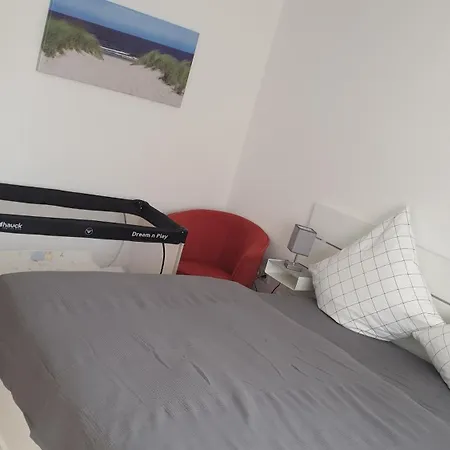 Helle Und Zentrale Ferienwohnung Mit Treppenlift