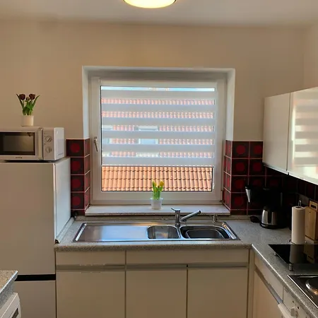 Helle Und Zentrale Ferienwohnung Mit Treppenlift